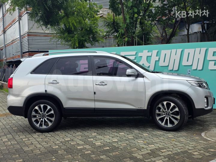 Kia Sorento 2013 — 5
