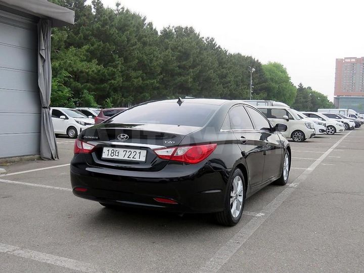 Hyundai Sonata 2011 — 4