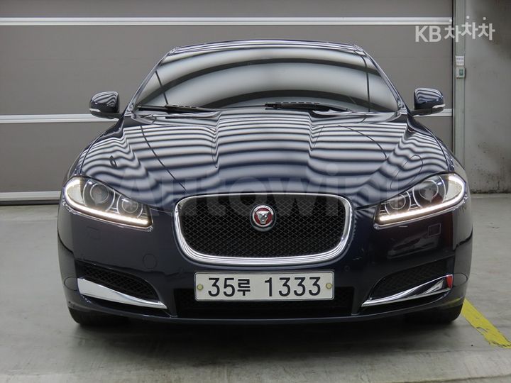 Jaguar XF 2014 — 2