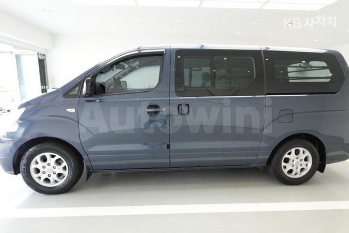 Hyundai Starex 2012 — 3
