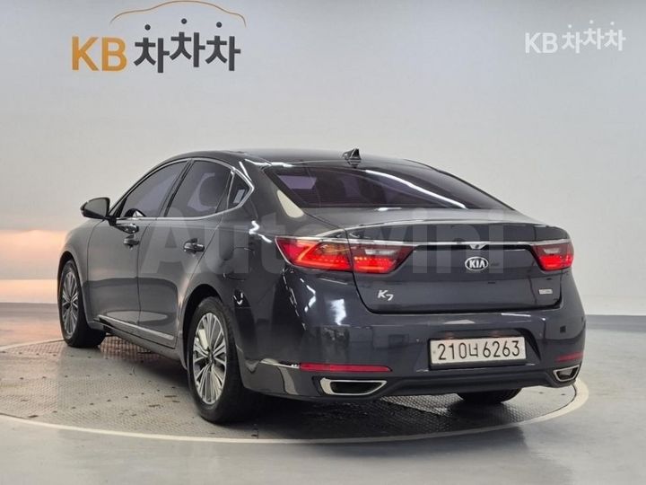 Kia K7 2019 — 2