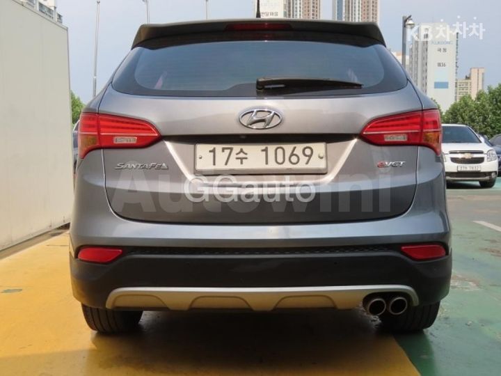 Hyundai SantaFe 2014 — 3