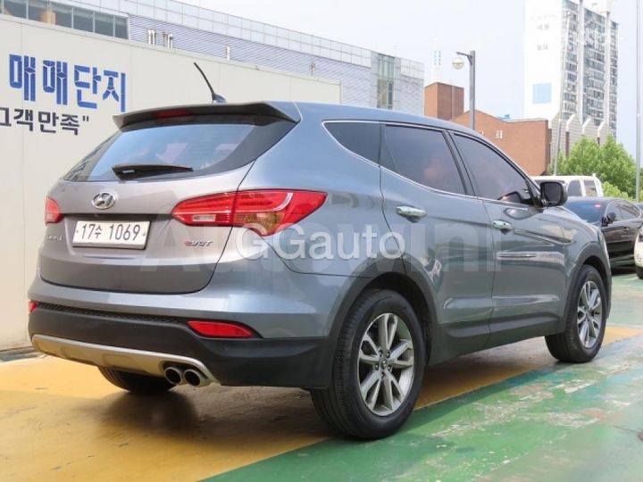 Hyundai SantaFe 2014 — 4