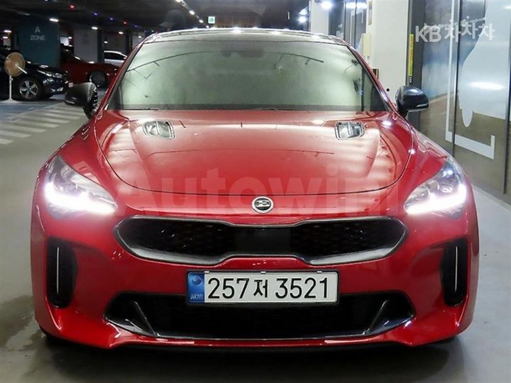 Kia Stinger 2020 — 2