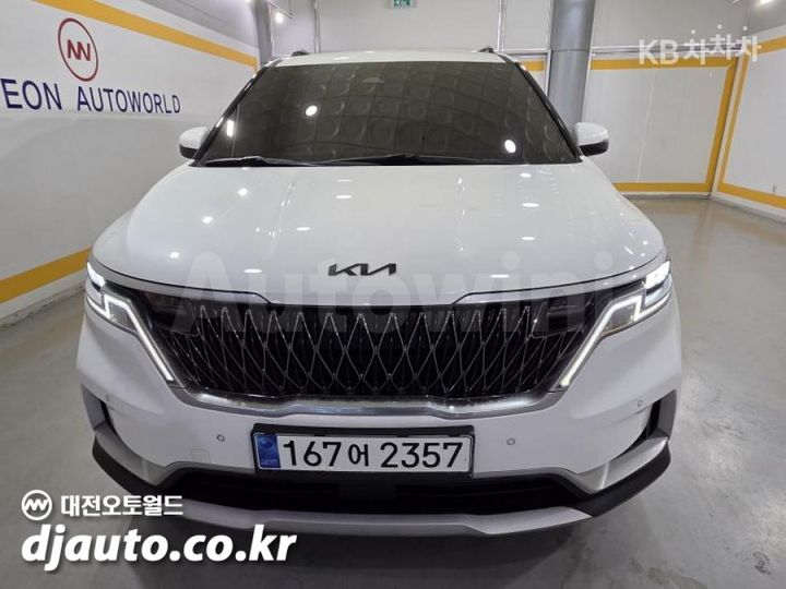 Kia Carnival 2021 — 2