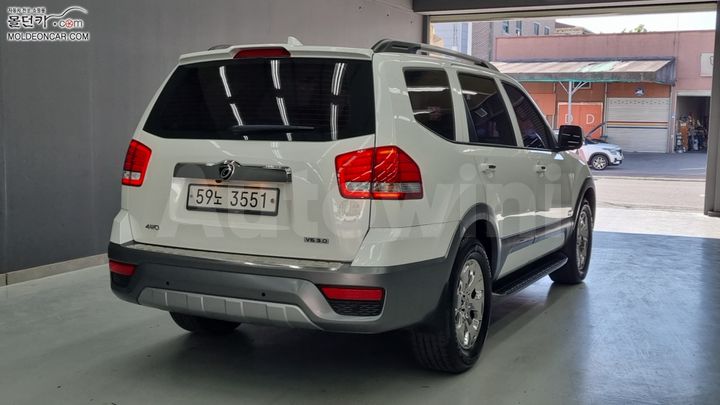 Kia Mohave 2017 — 2