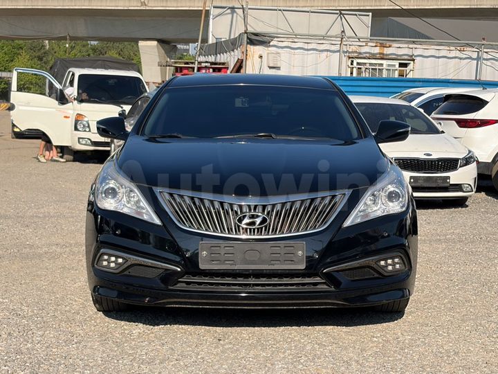Hyundai Grandeur 2016 — 2