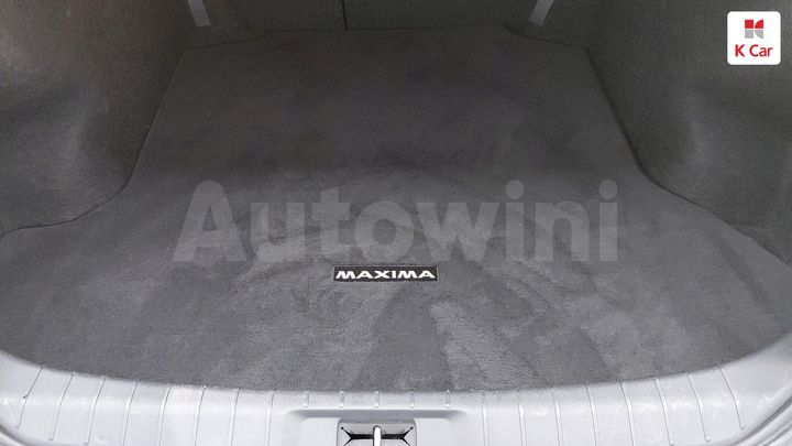 Nissan Maxima