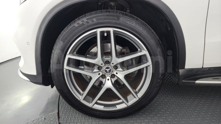 Mercedes Benz GLE Class 2017 — 5