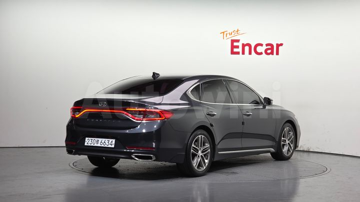 Hyundai Grandeur 2018 — 2