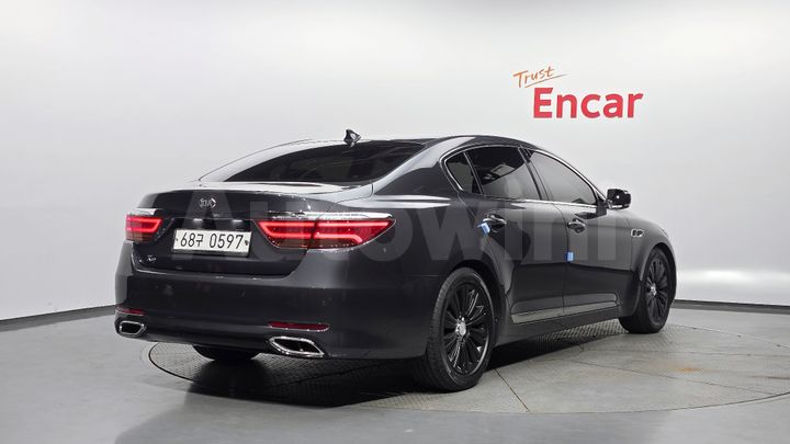 Kia K9 2016 — 2