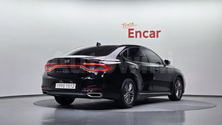 Hyundai Grandeur 2019 — 2