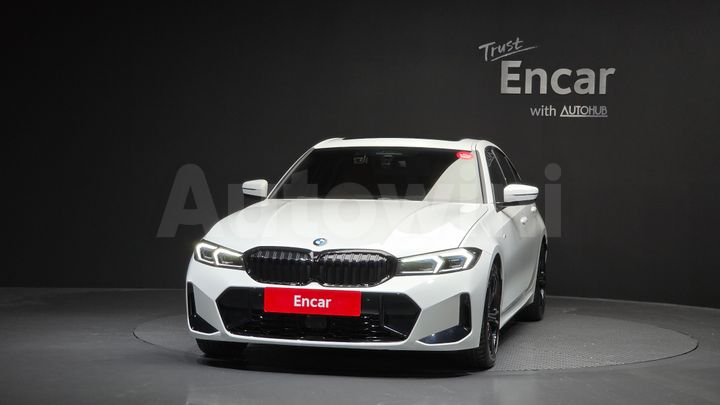 BMW 3 Series 2026 — 3