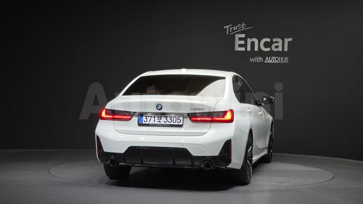 BMW 3 Series 2026 — 4