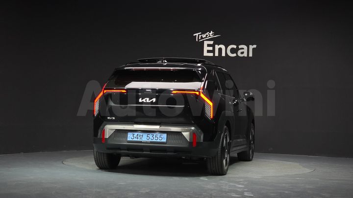 Kia EV3 2025 — 4