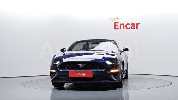 Ford Mustang 2020 — 3