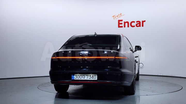 Hyundai Grandeur 2023 — 4