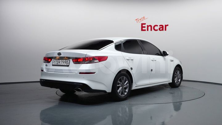 Kia K5 2019 — 2