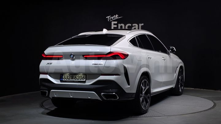 BMW X6 2022 — 2