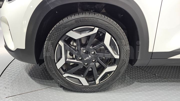 Kia Seltos 2024 — 5