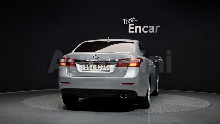 Renault SM5 2011 — 4