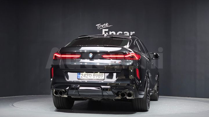 BMW X6M 2021 — 4