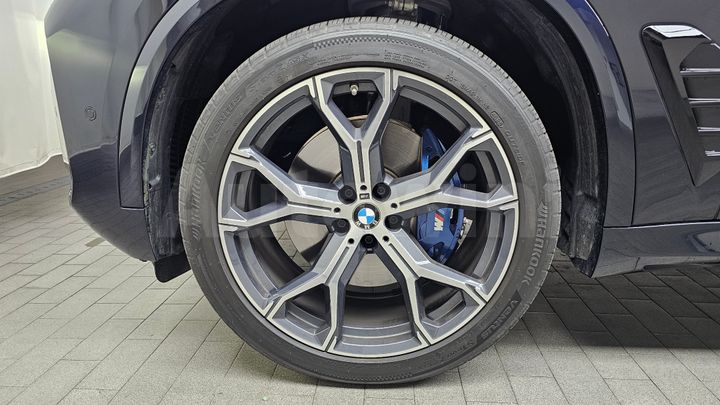 BMW X5 2026 — 5