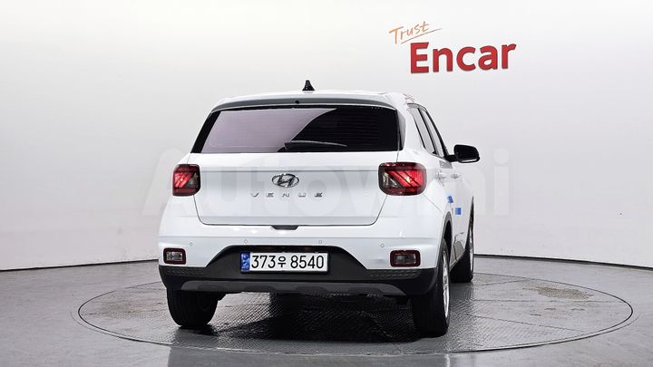 Hyundai Venue 2021 — 4