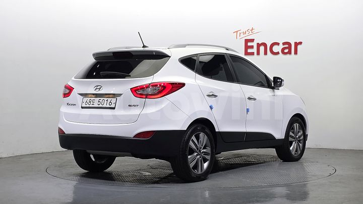 Hyundai Tucson 2015 — 2