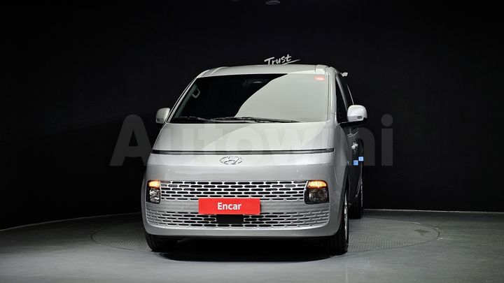 Hyundai Staria 2022 — 3