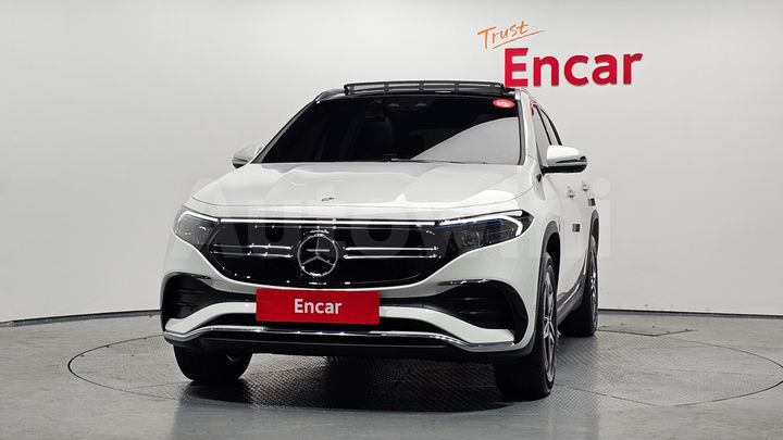 Mercedes Benz EQA 2022 — 3