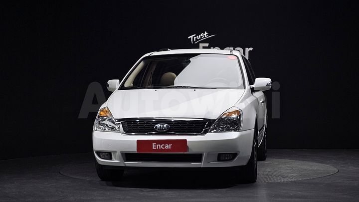 Kia Carnival 2013 — 3