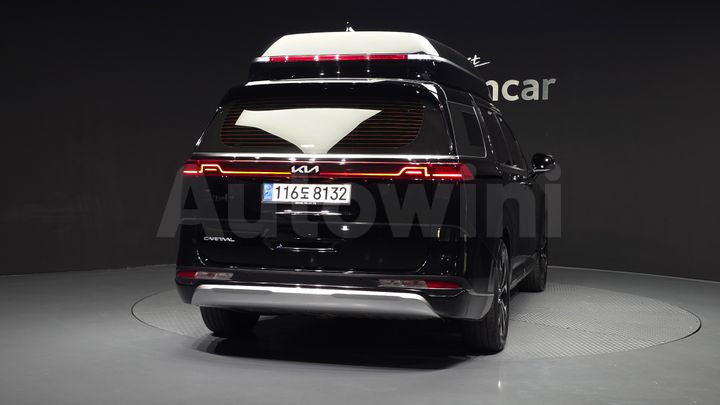 Kia Carnival 2023 — 4