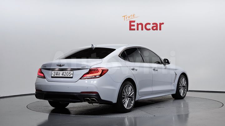 Genesis G70 2019 — 2