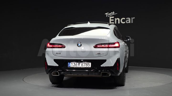 BMW X4 2023 — 4