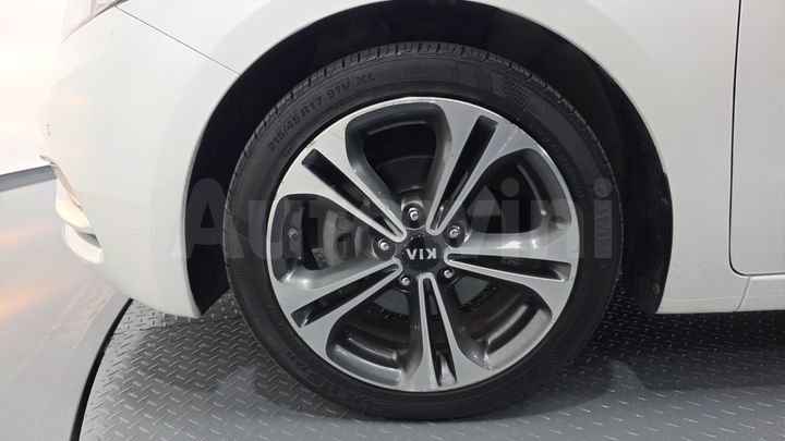 Kia K3 2015 — 5