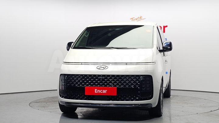 Hyundai Staria 2024 — 3