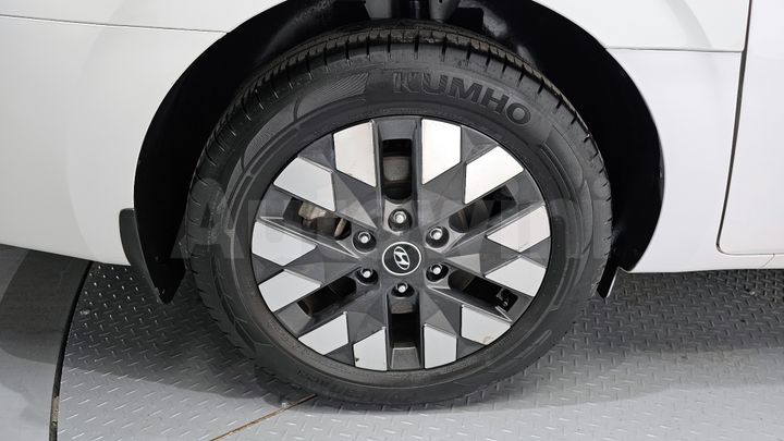 Hyundai Staria 2024 — 5