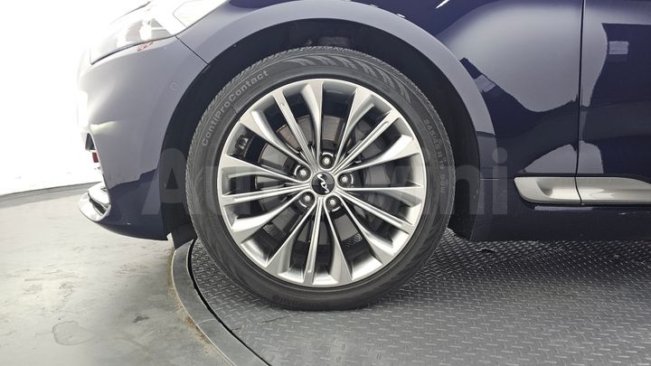 Kia K9 2023 — 5