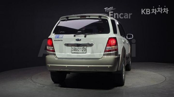 Kia Sorento 2005 — 4