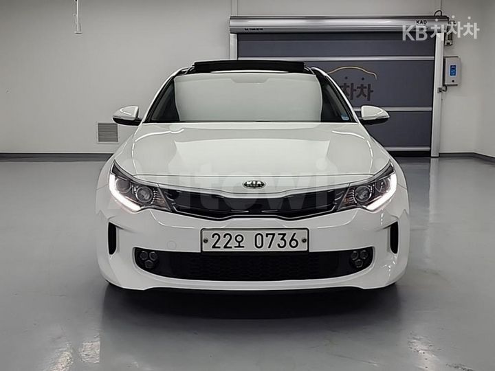 Kia K5 2016 — 2