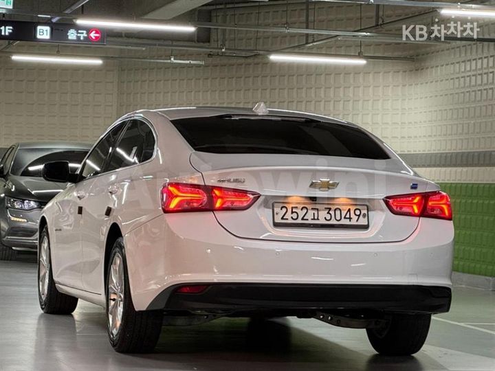 Chevrolet Malibu 2019 — 4