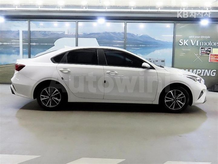 Kia K3 2024 — 3