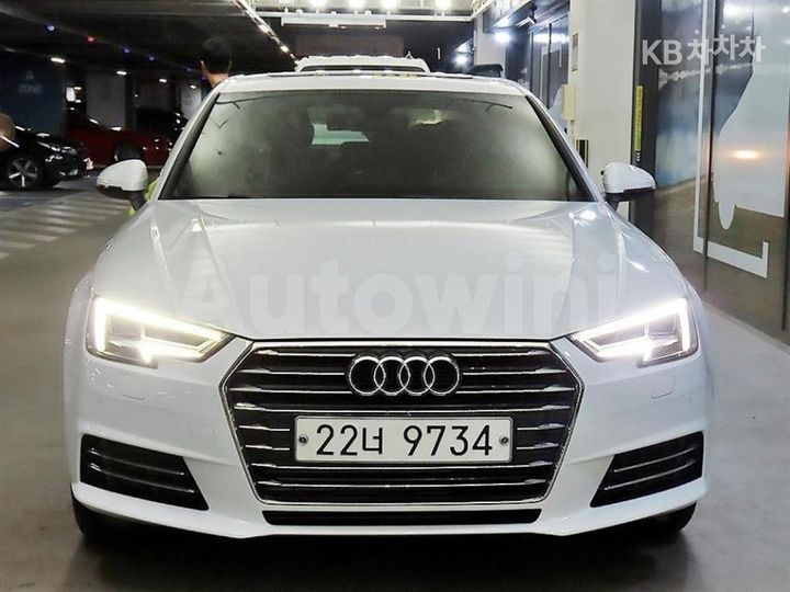 Audi A4 2016 — 2