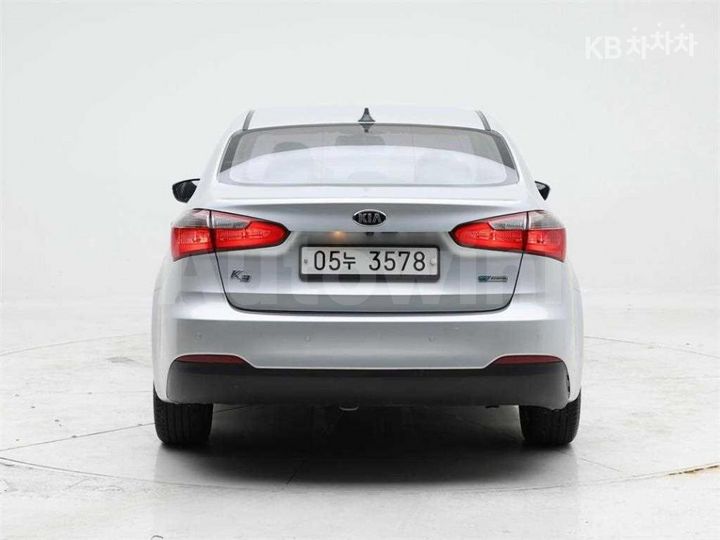 Kia K3 2015 — 5
