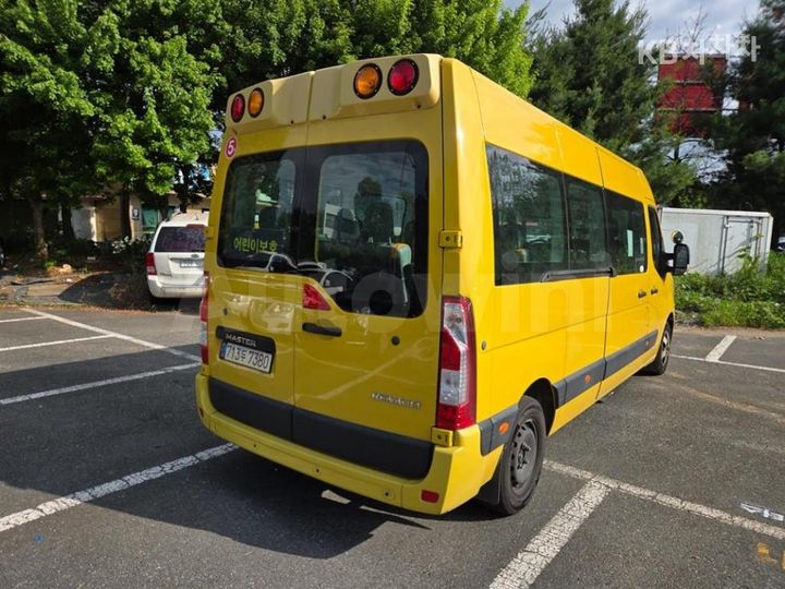 Renault Master 2020 — 4
