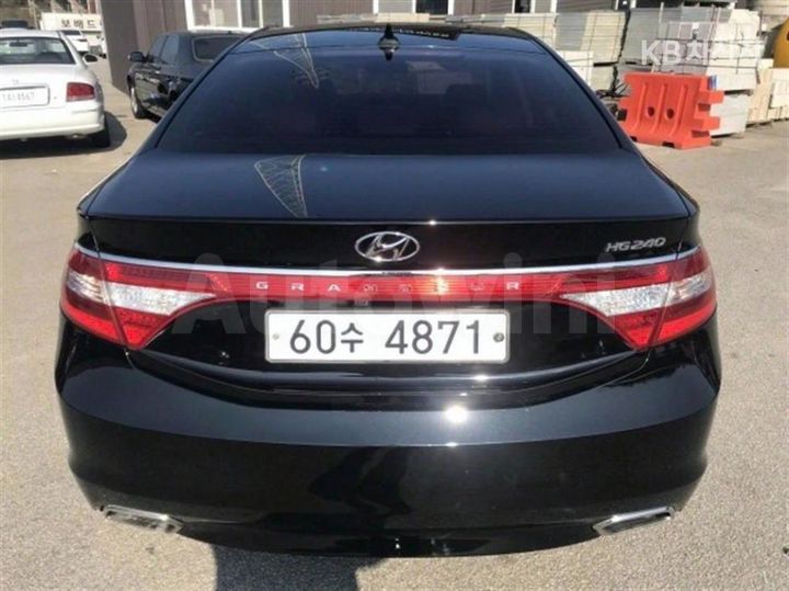 Hyundai Grandeur 2015 — 3