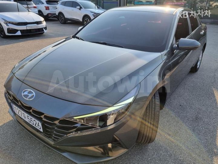 Hyundai Avante 2021 — 2