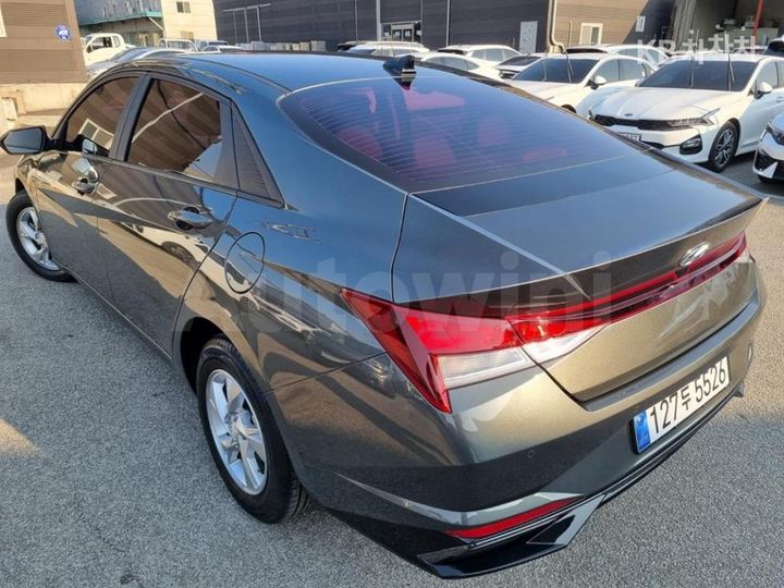 Hyundai Avante 2021 — 4