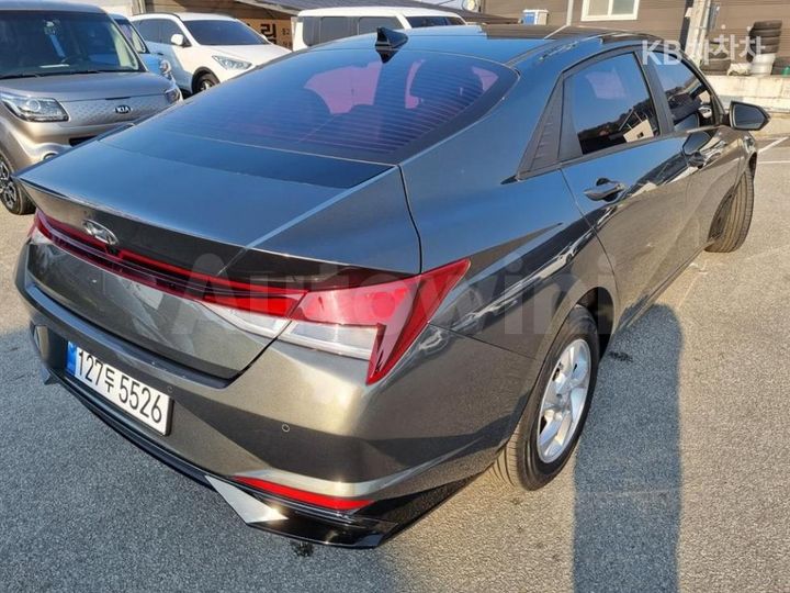 Hyundai Avante 2021 — 5